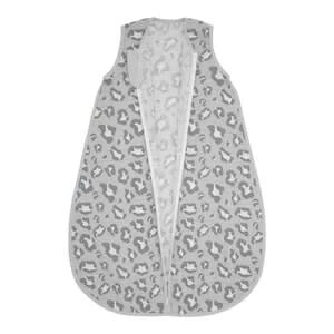 Emma & Noah Sommerschlafsack Musselin 0.5 TOG In Grau – Bild 3